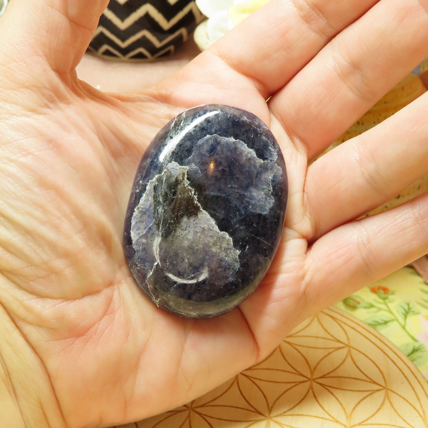 Iolite Palm Stone