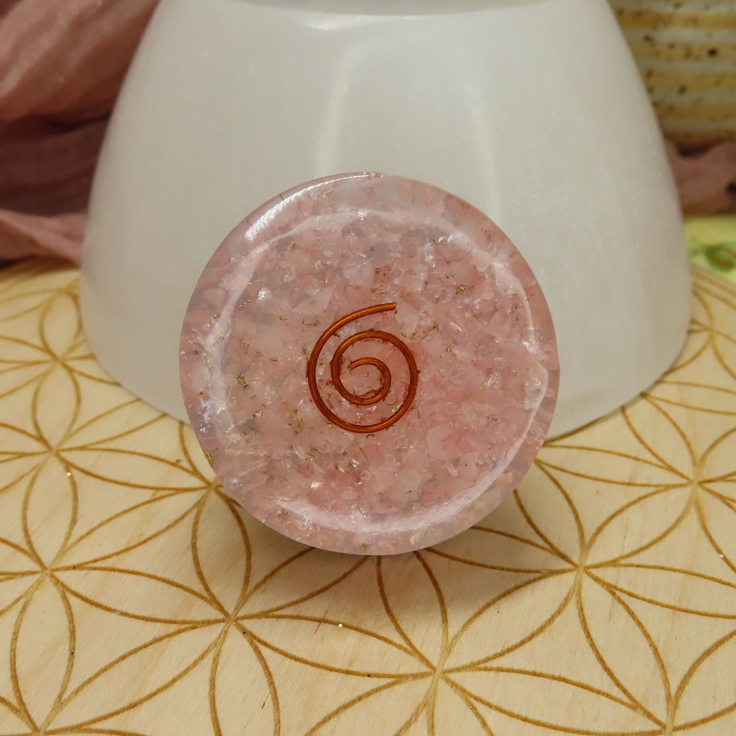 Rose Quartz Orgone Pop Socket